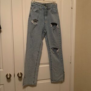 PrettyLittleThing Distressed Jeans size 4 Petite